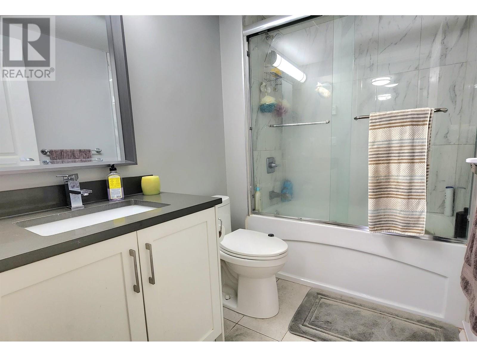102 4181 Norfolk Street, Burnaby, British Columbia  V5G 1E8 - Photo 15 - R2824304