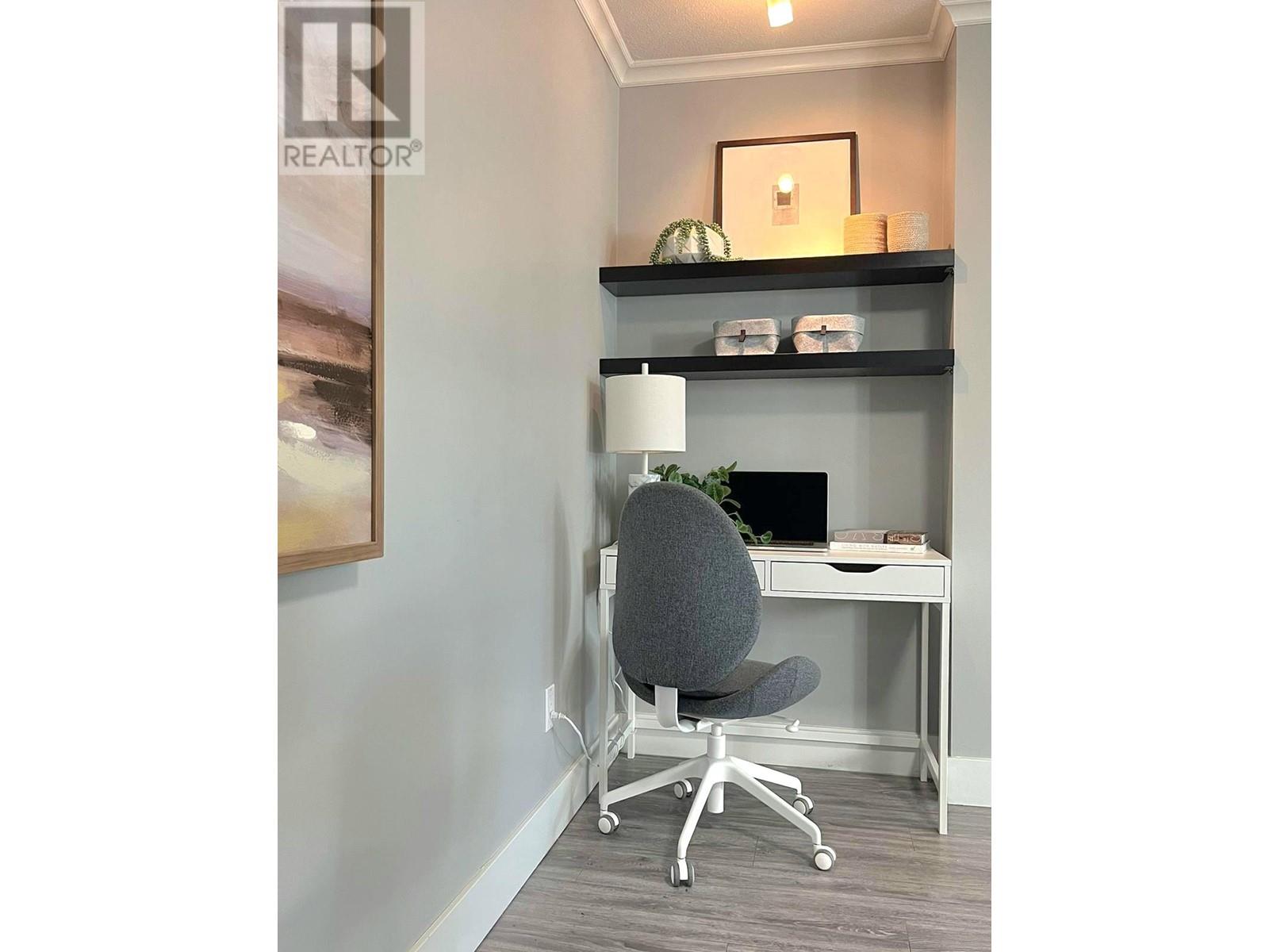 102 4181 Norfolk Street, Burnaby, British Columbia  V5G 1E8 - Photo 6 - R2824304