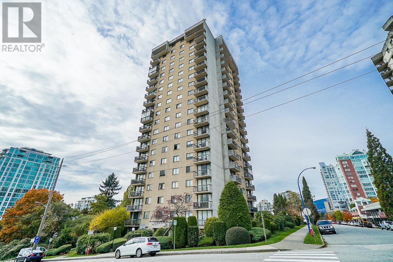 2003 145 St. Georges Avenue, North Vancouver, British Columbia  V7L 3G8 - Photo 3 - R2825532