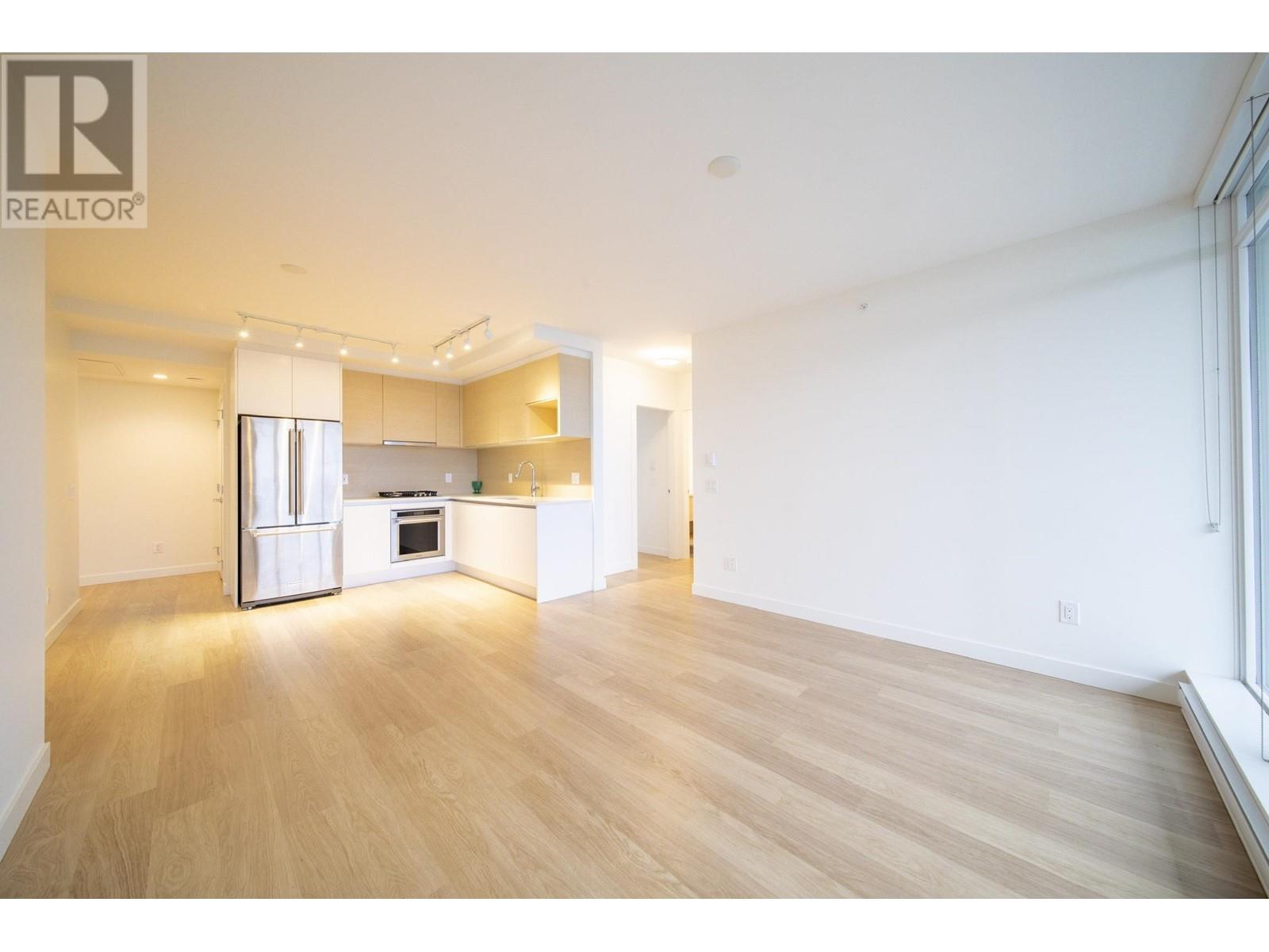 3104 657 Whiting Way, Coquitlam, British Columbia  V3J 0J6 - Photo 2 - R2828747