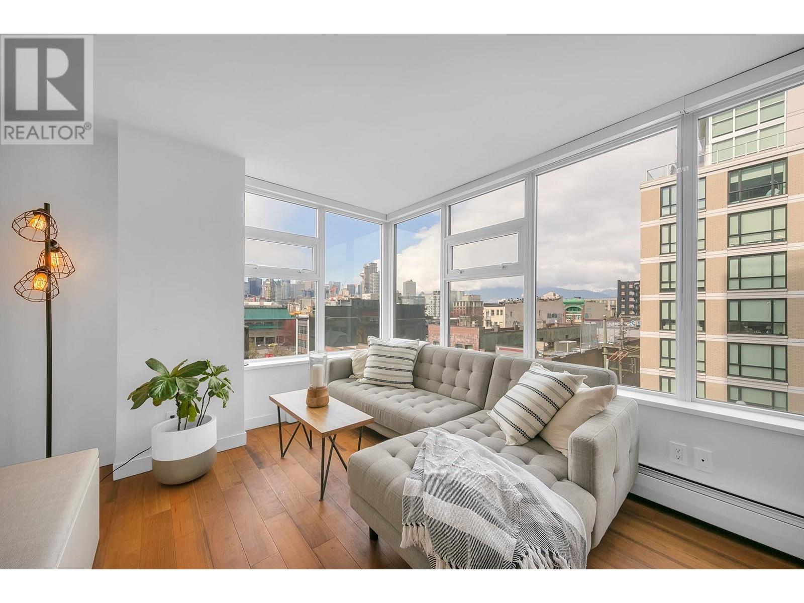 705 188 Keefer Street, Vancouver, British Columbia  V6A 0E3 - Photo 3 - R2811566