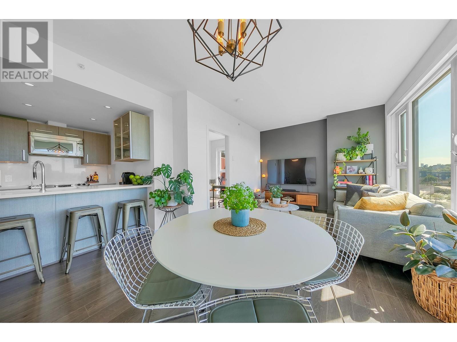 751 955 E Hastings Street, Vancouver, British Columbia  V6A 0G8 - Photo 12 - R2814354