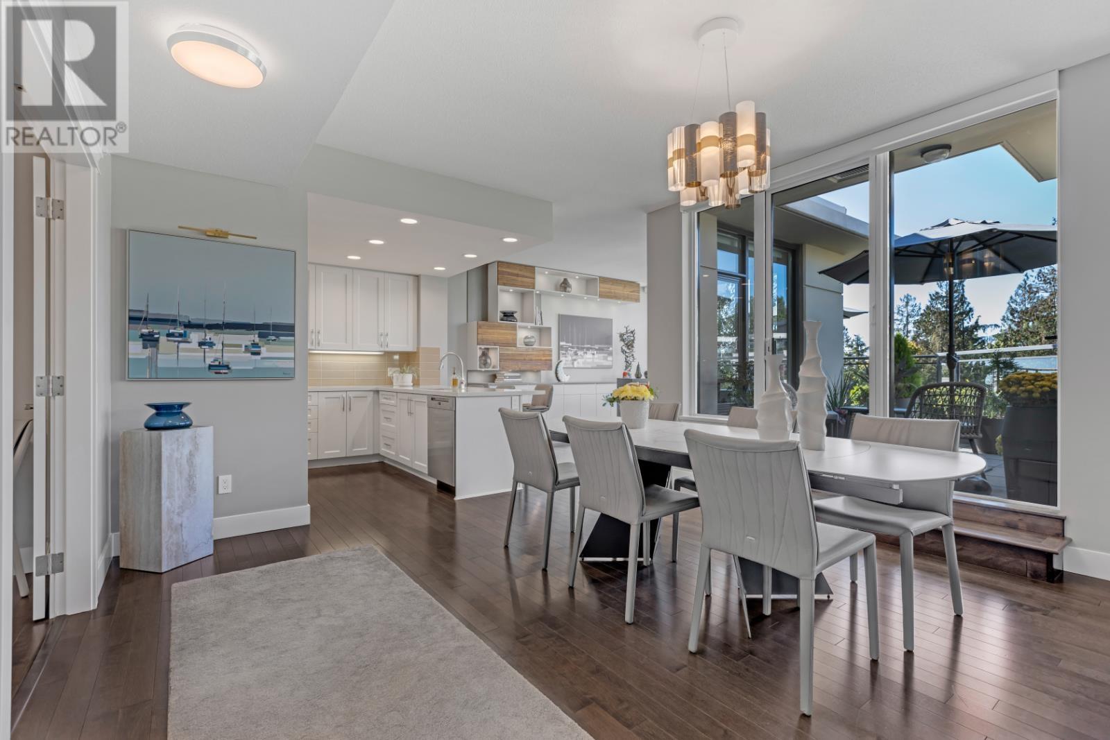 1004 1415 Parkway Boulevard, Coquitlam, British Columbia  V3E 0C7 - Photo 11 - R2828716