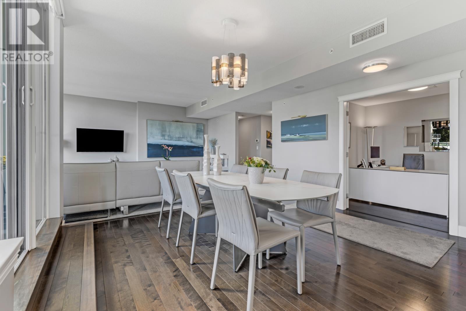 1004 1415 Parkway Boulevard, Coquitlam, British Columbia  V3E 0C7 - Photo 10 - R2828716