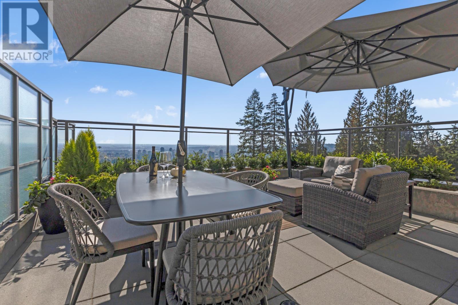 1004 1415 Parkway Boulevard, Coquitlam, British Columbia  V3E 0C7 - Photo 2 - R2828716