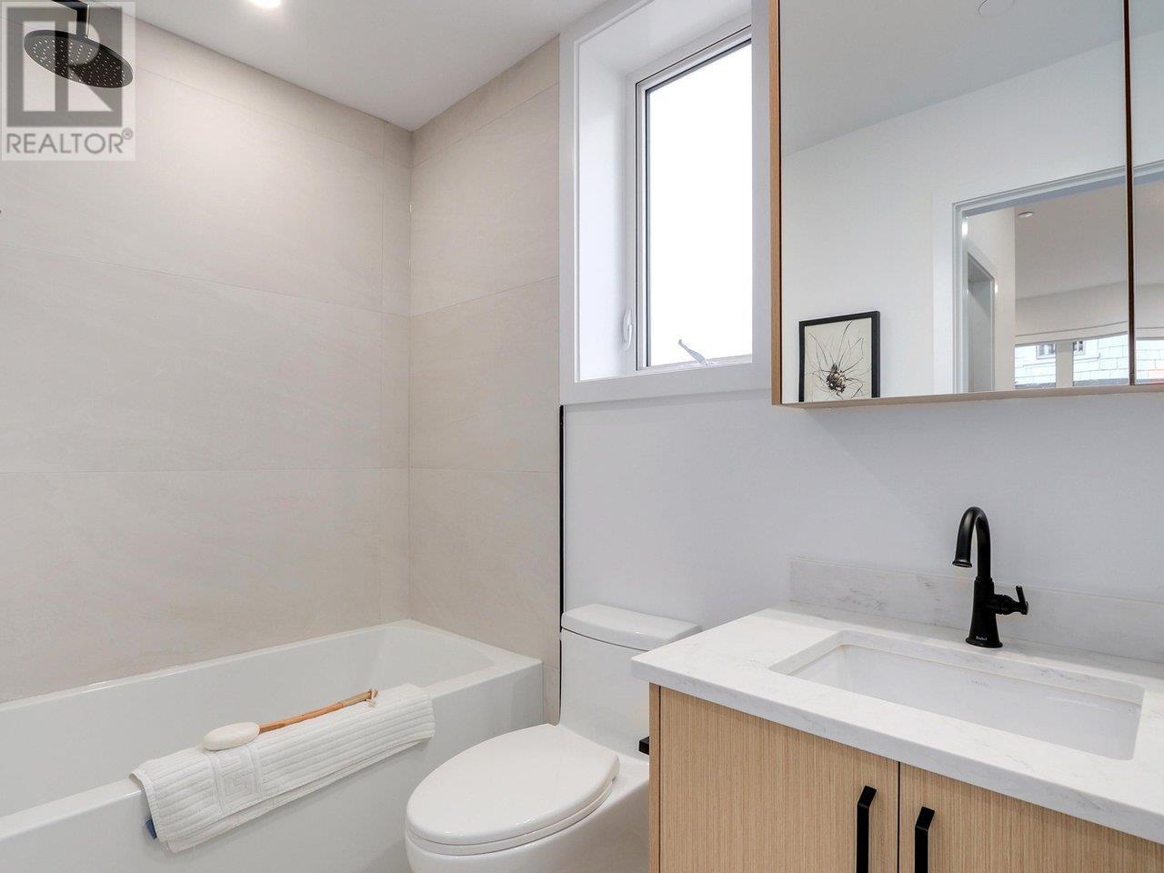 755 E 21st Avenue, Vancouver, British Columbia  V5V 1R9 - Photo 17 - R2828980