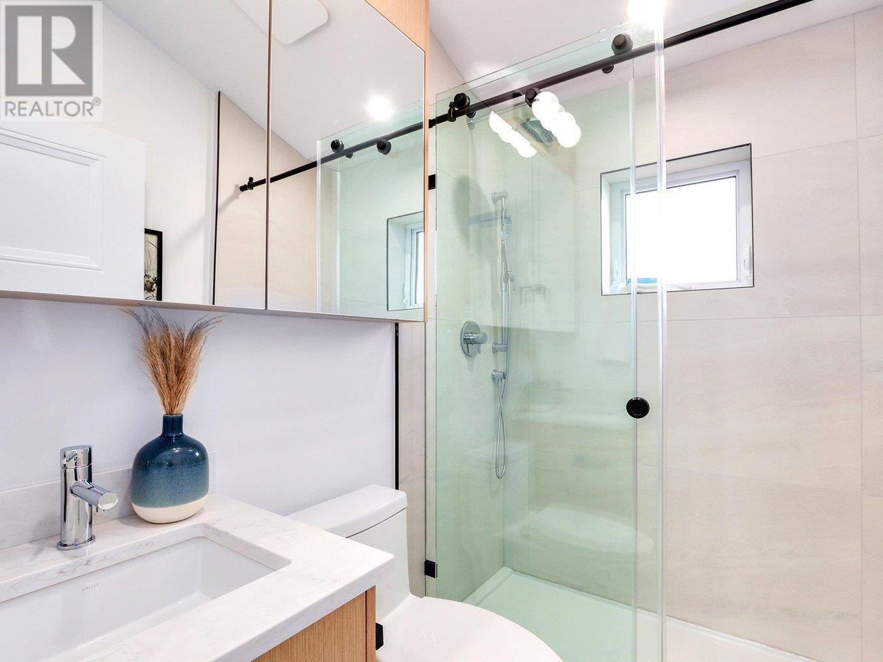 755 E 21st Avenue, Vancouver, British Columbia  V5V 1R9 - Photo 27 - R2828980
