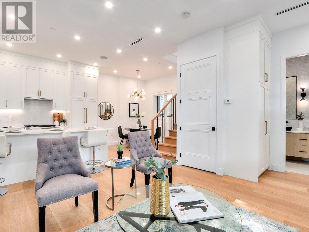 755 E 21st Avenue, Vancouver, British Columbia  V5V 1R9 - Photo 6 - R2828980