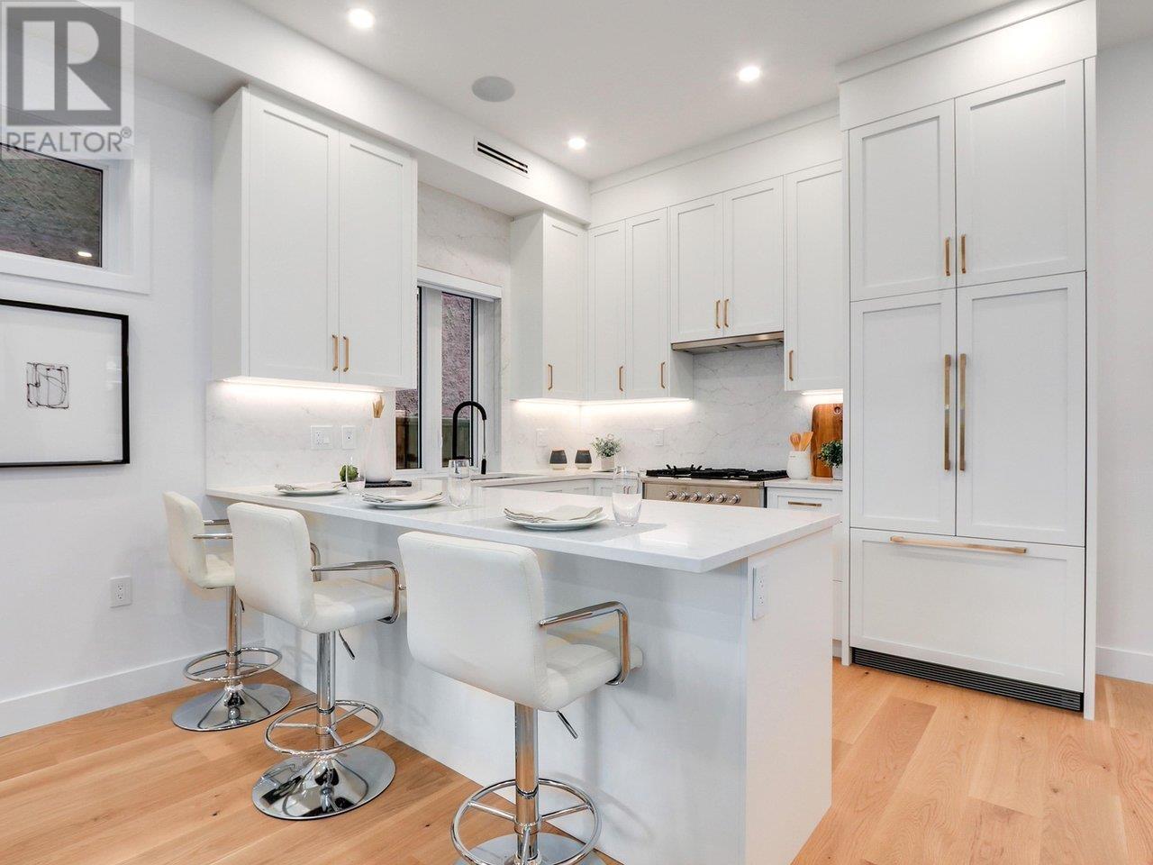 755 E 21st Avenue, Vancouver, British Columbia  V5V 1R9 - Photo 7 - R2828980
