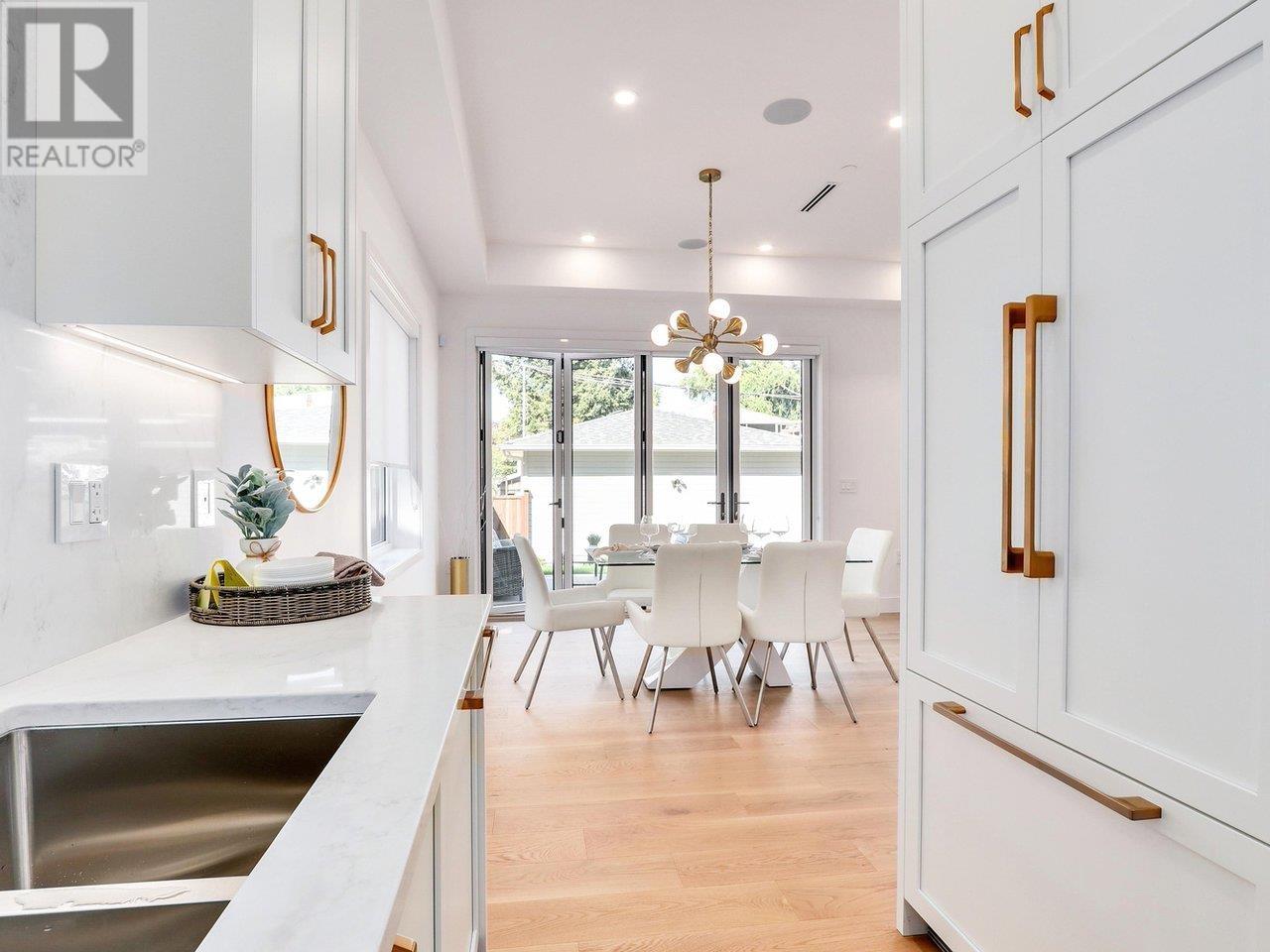 757 E 21st Avenue, Vancouver, British Columbia  V5V 1R9 - Photo 13 - R2828981