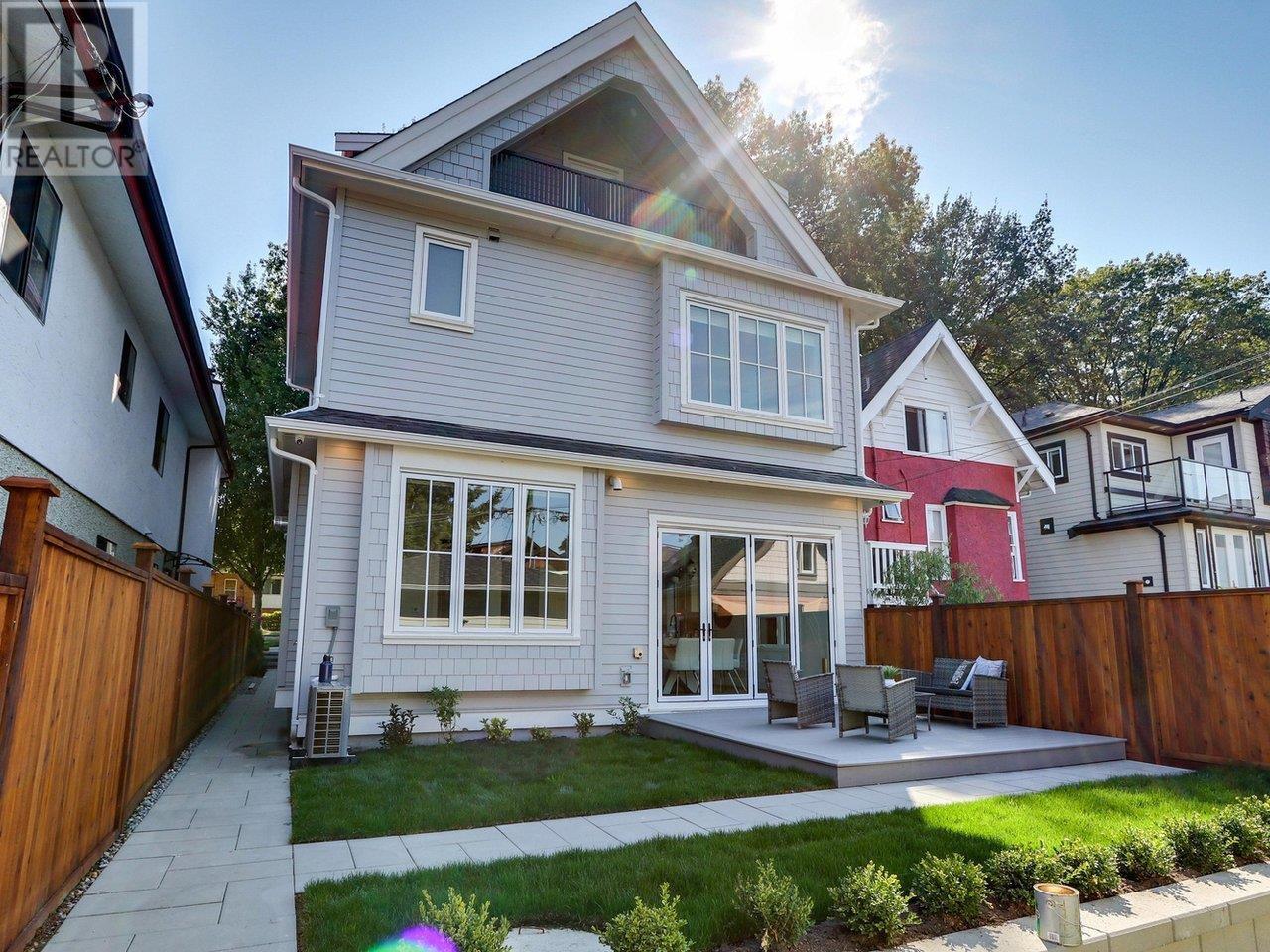 757 E 21st Avenue, Vancouver, British Columbia  V5V 1R9 - Photo 2 - R2828981