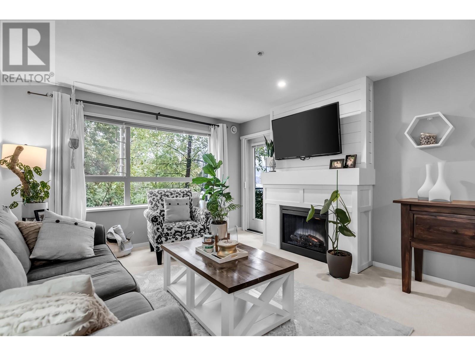 303 700 KLAHANIE DRIVE, port moody, British Columbia