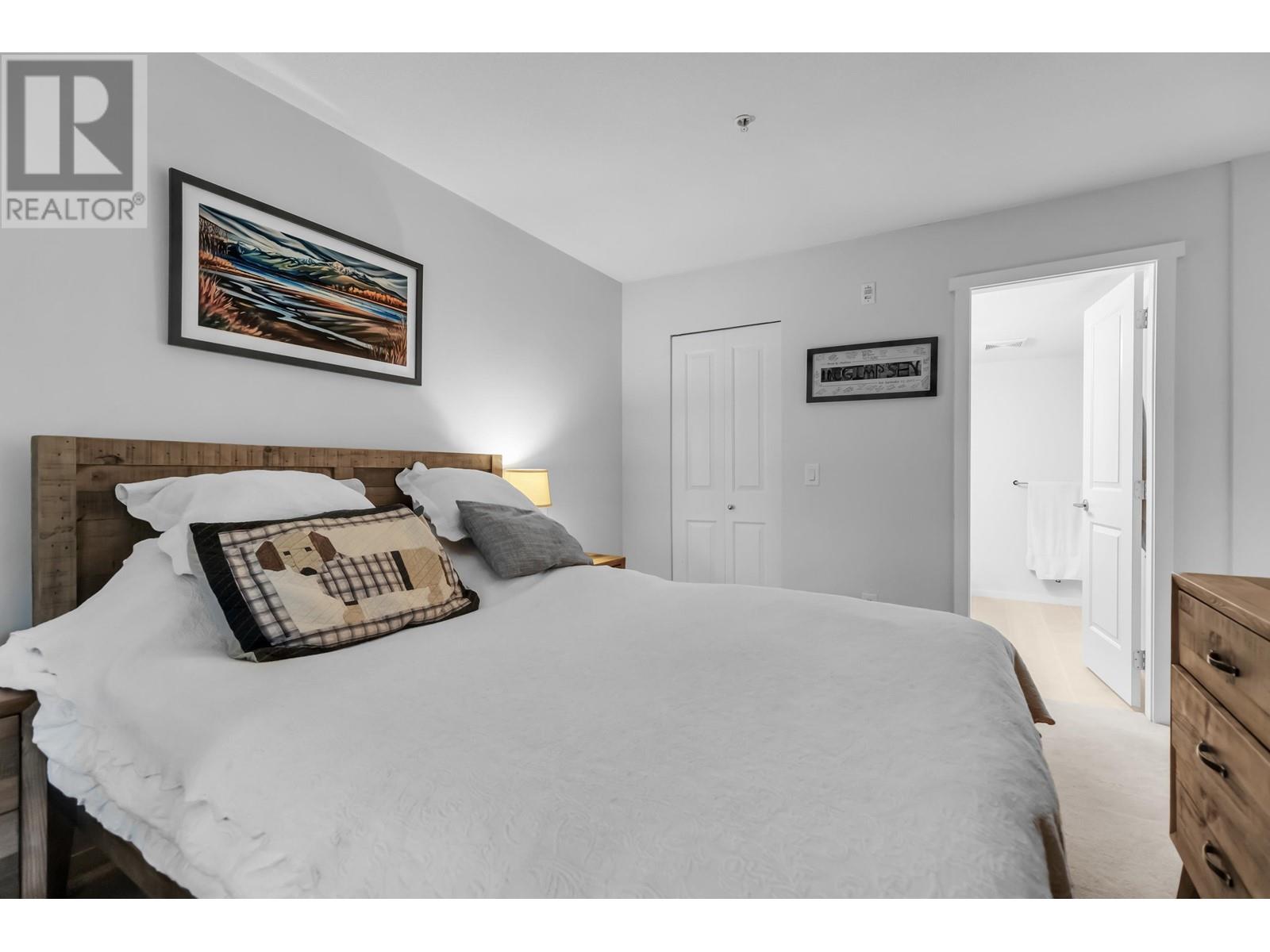 303 700 Klahanie Drive, Port Moody, British Columbia  V3H 5L3 - Photo 11 - R2829019