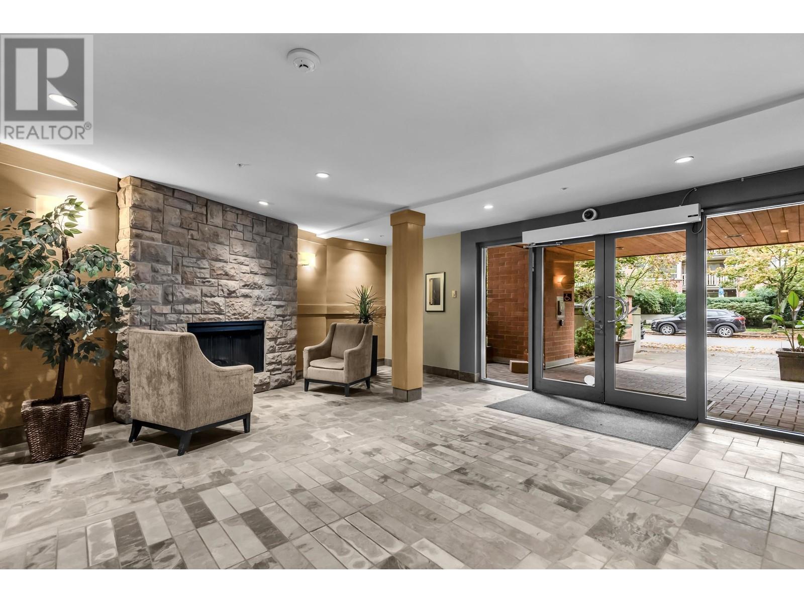 303 700 Klahanie Drive, Port Moody, British Columbia  V3H 5L3 - Photo 23 - R2829019