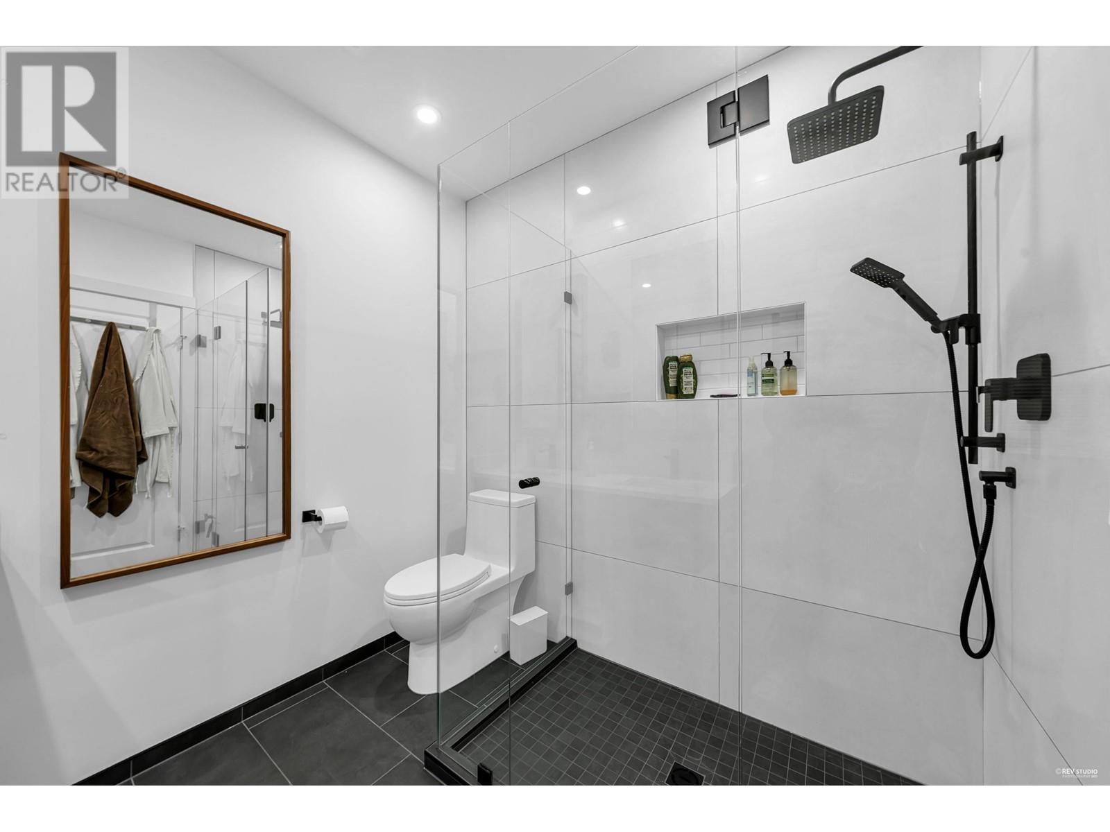 3888 Welwyn Street, Vancouver, British Columbia  V5N 3Y9 - Photo 16 - R2829059