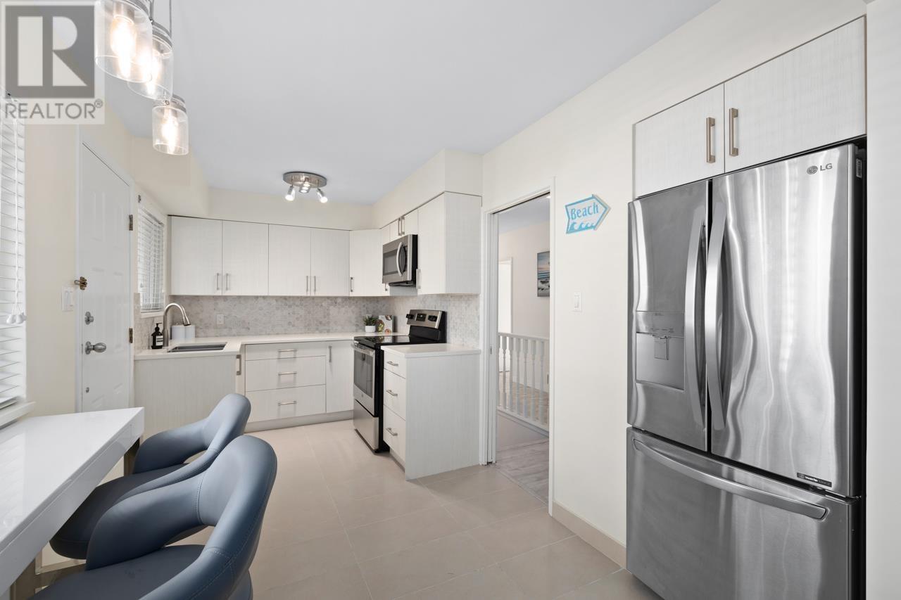 2733 Kempton Place, Vancouver, British Columbia  V5S 2A7 - Photo 11 - R2828798