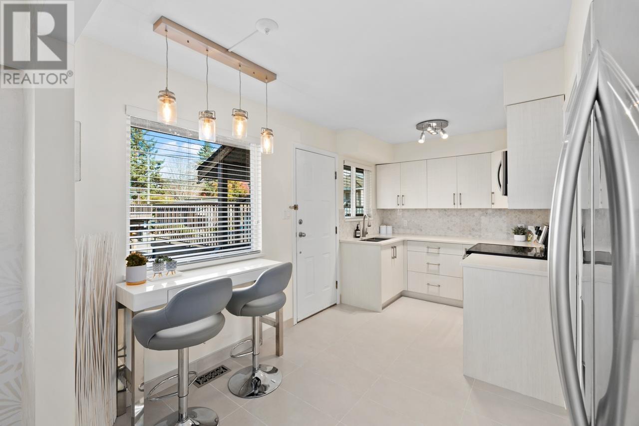 2733 Kempton Place, Vancouver, British Columbia  V5S 2A7 - Photo 10 - R2828798