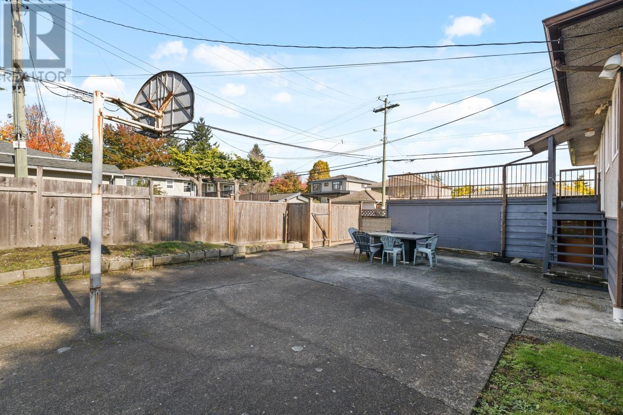 2733 Kempton Place, Vancouver, British Columbia  V5S 2A7 - Photo 37 - R2828798