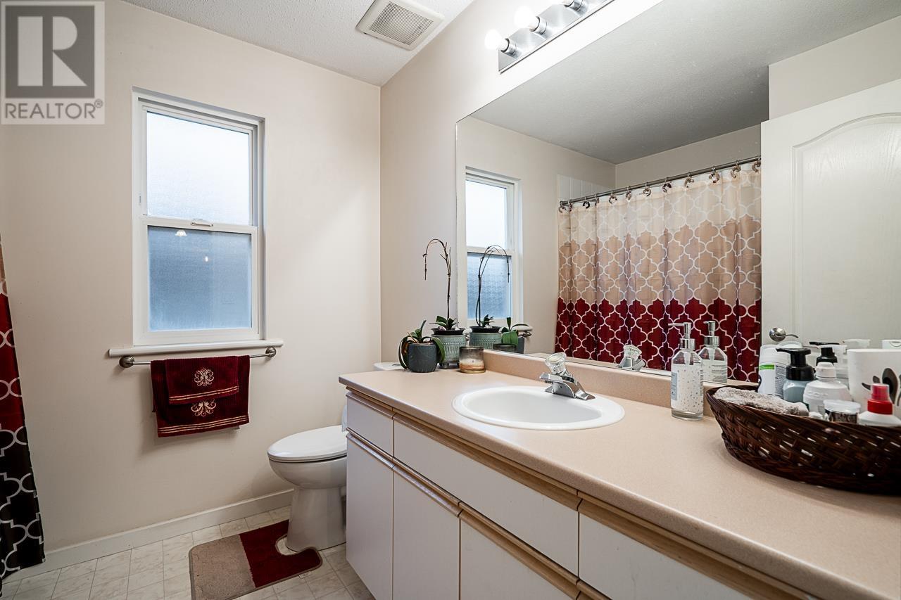 23213 124 Avenue, Maple Ridge, British Columbia  V2X 1R6 - Photo 20 - R2828990
