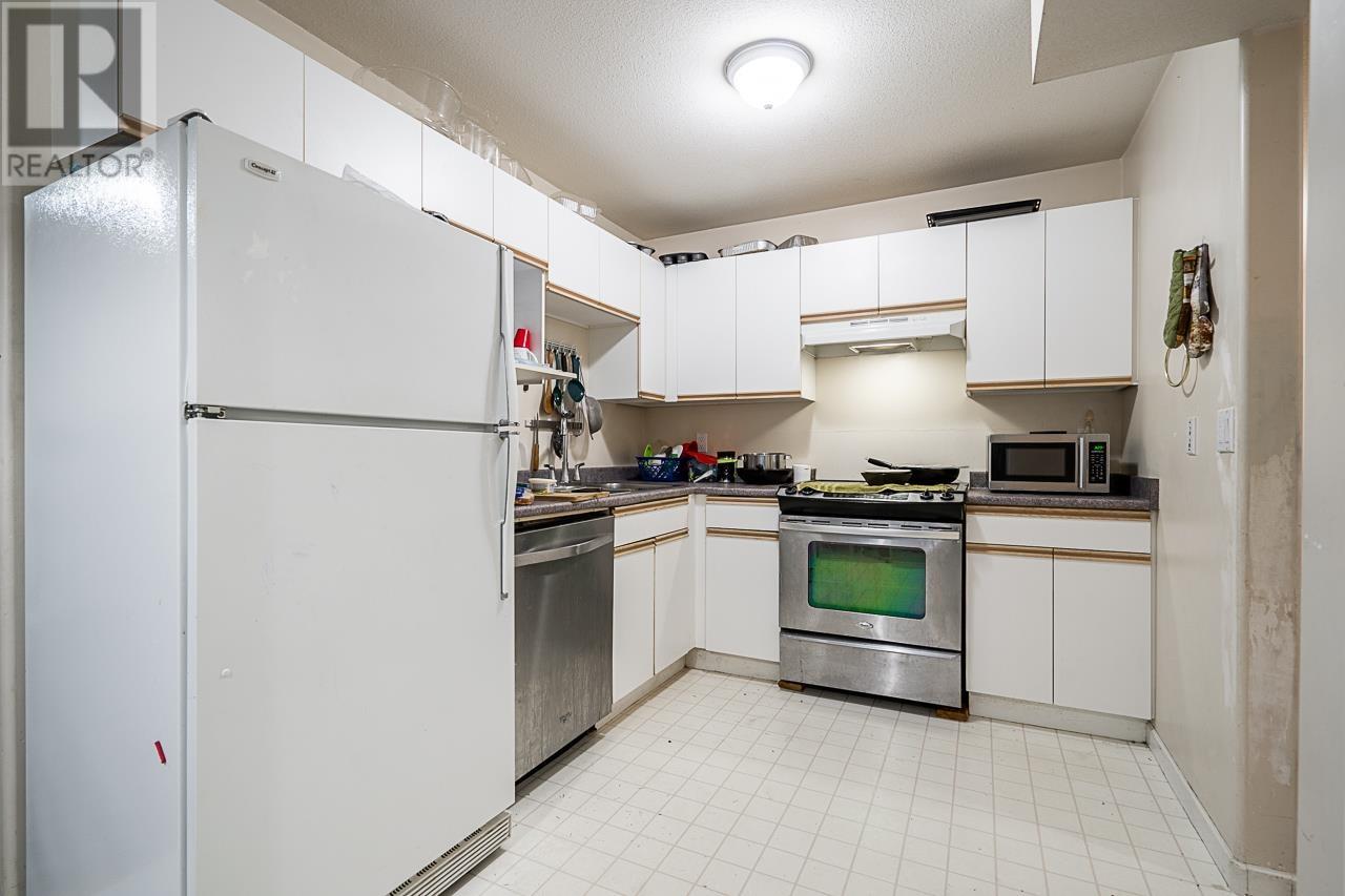 23213 124 Avenue, Maple Ridge, British Columbia  V2X 1R6 - Photo 28 - R2828990