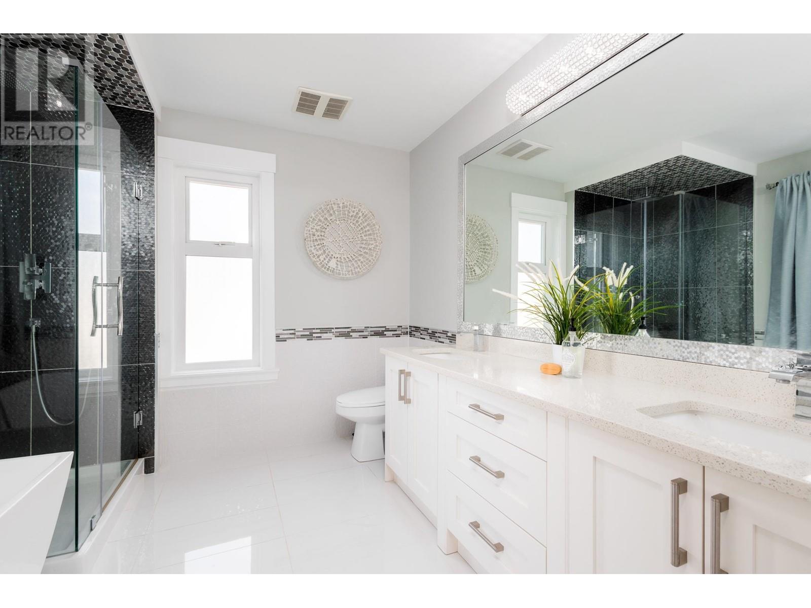 812 Shaw Avenue, Coquitlam, British Columbia  V3K 2S3 - Photo 27 - R2829001