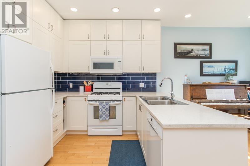 138 Star Crescent, New Westminster, British Columbia  V3M 6X5 - Photo 12 - R2829004