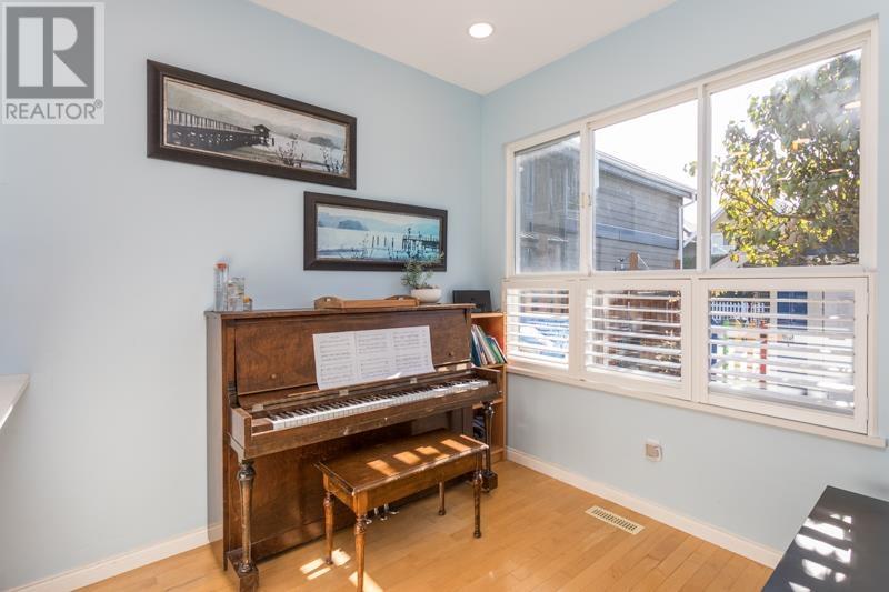 138 Star Crescent, New Westminster, British Columbia  V3M 6X5 - Photo 17 - R2829004