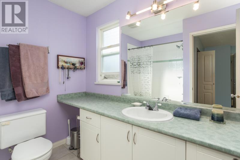 138 Star Crescent, New Westminster, British Columbia  V3M 6X5 - Photo 24 - R2829004