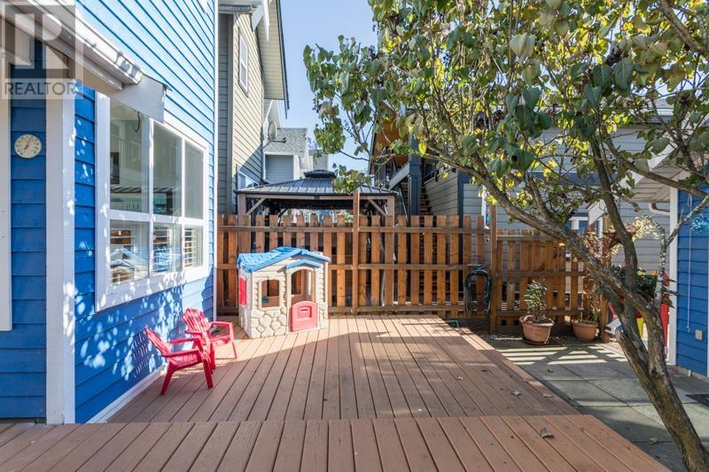 138 Star Crescent, New Westminster, British Columbia  V3M 6X5 - Photo 30 - R2829004