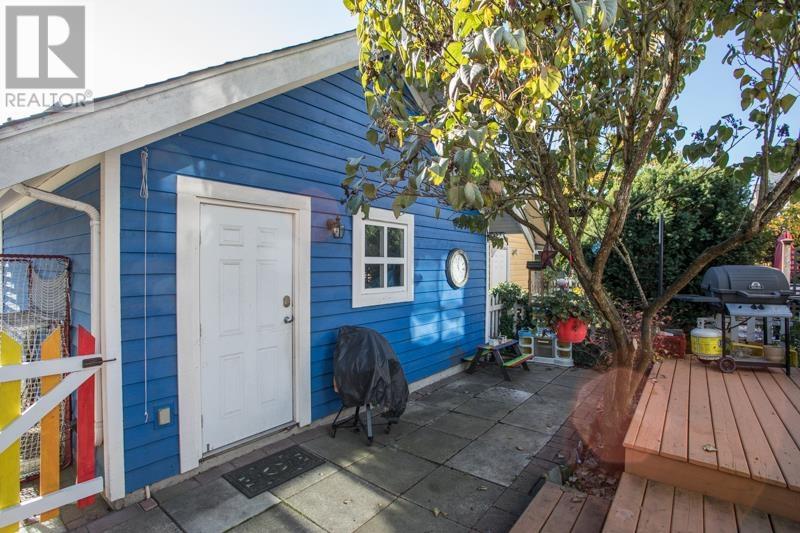 138 Star Crescent, New Westminster, British Columbia  V3M 6X5 - Photo 34 - R2829004