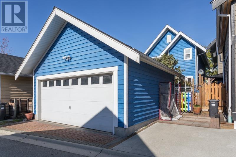 138 Star Crescent, New Westminster, British Columbia  V3M 6X5 - Photo 35 - R2829004