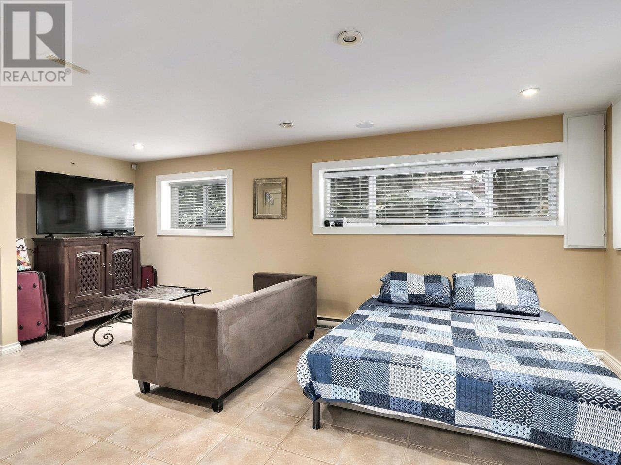 1741 Cliff Avenue, Burnaby, British Columbia  V5A 2K5 - Photo 20 - R2829024
