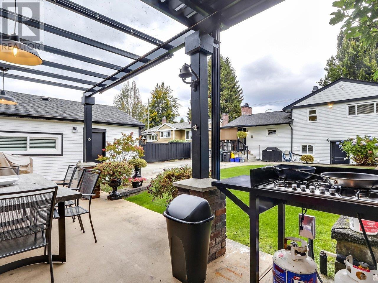 1741 Cliff Avenue, Burnaby, British Columbia  V5A 2K5 - Photo 29 - R2829024