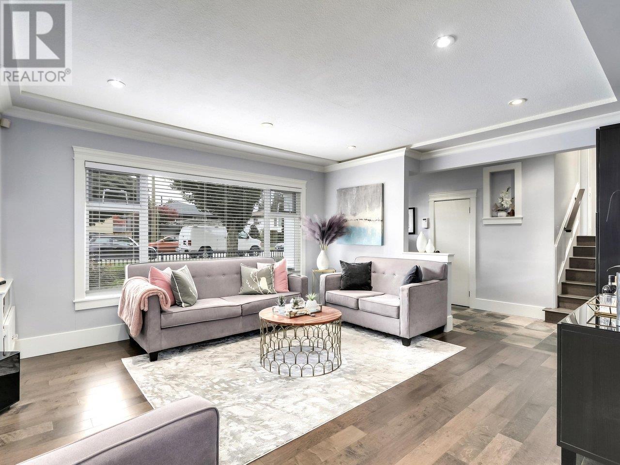 1741 Cliff Avenue, Burnaby, British Columbia  V5A 2K5 - Photo 5 - R2829024