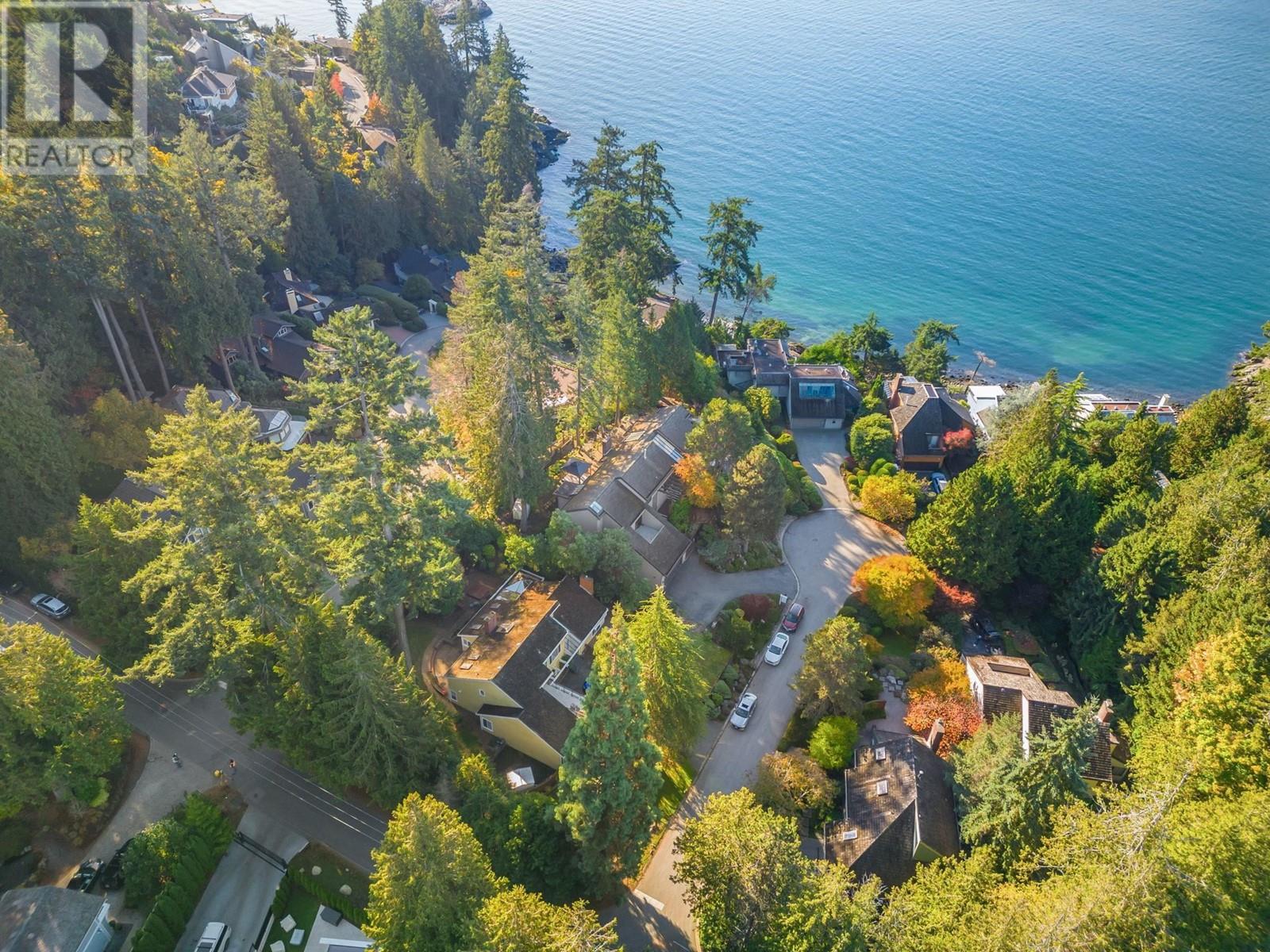 6022 Glenwynd Place, West Vancouver, British Columbia  V7W 2W5 - Photo 13 - R2829026