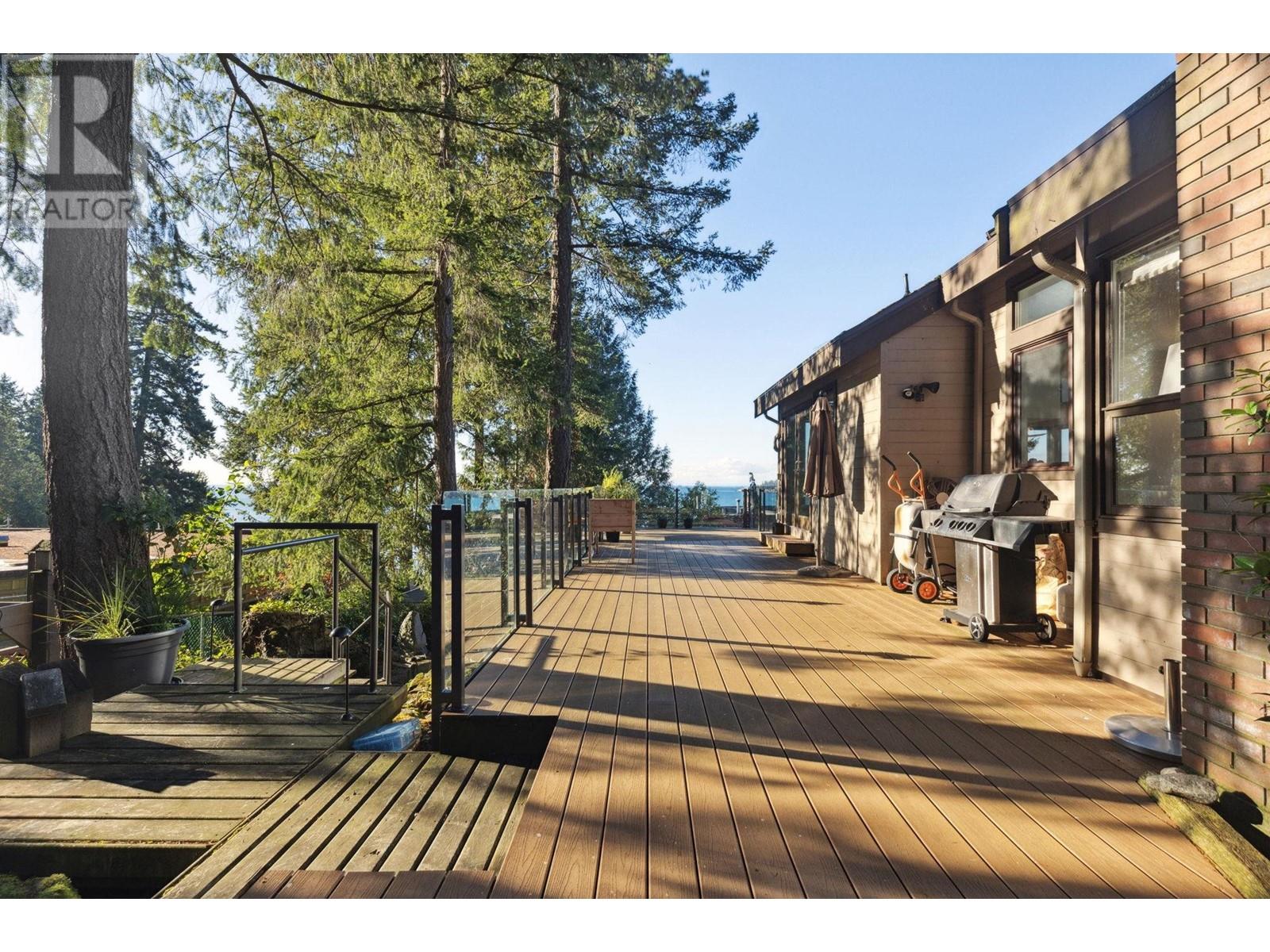 6022 Glenwynd Place, West Vancouver, British Columbia  V7W 2W5 - Photo 33 - R2829026