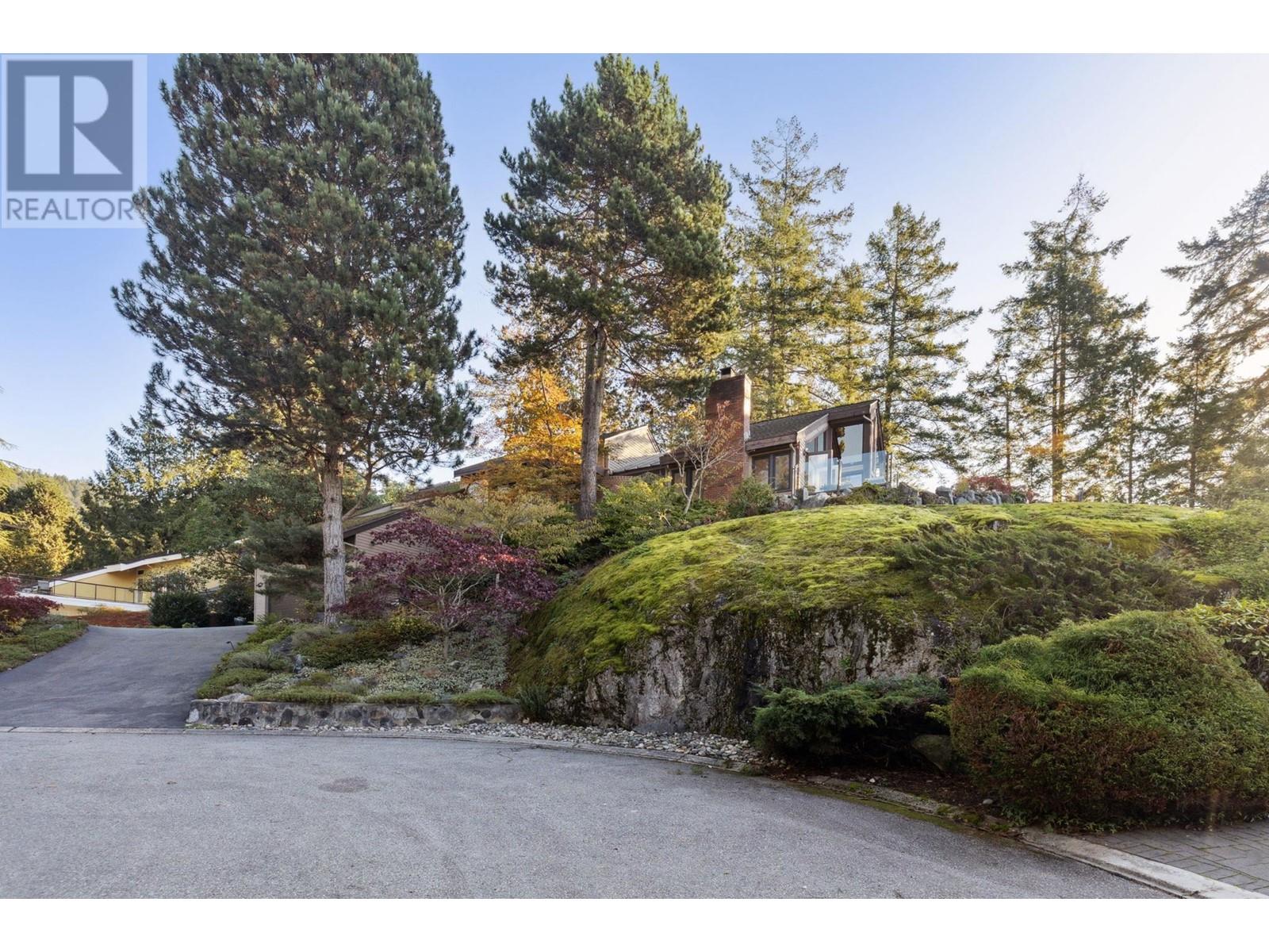 6022 Glenwynd Place, West Vancouver, British Columbia  V7W 2W5 - Photo 7 - R2829026