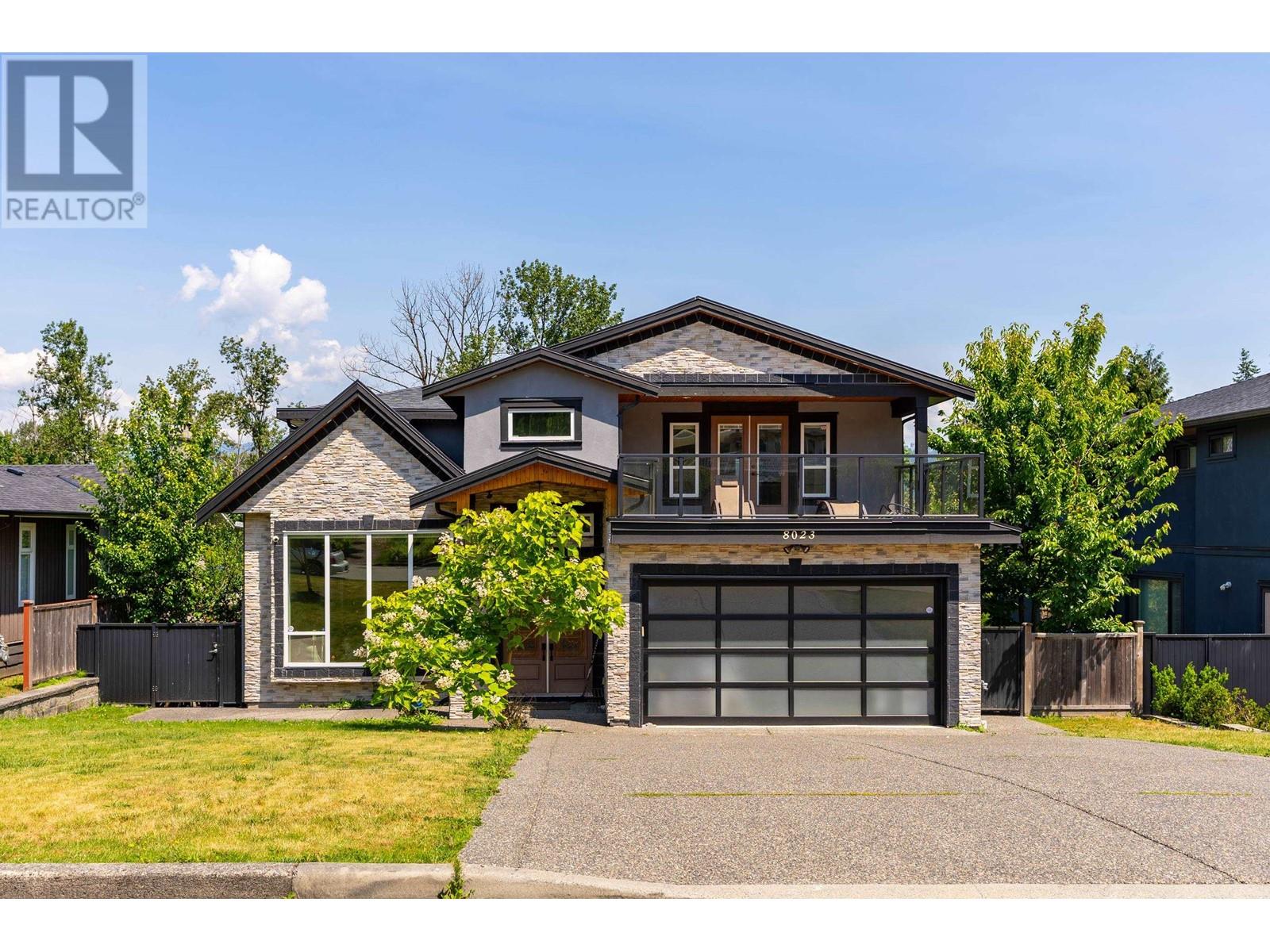 8023 Burnfield Crescent, Burnaby, British Columbia  V5E 2B8 - Photo 1 - R2829036
