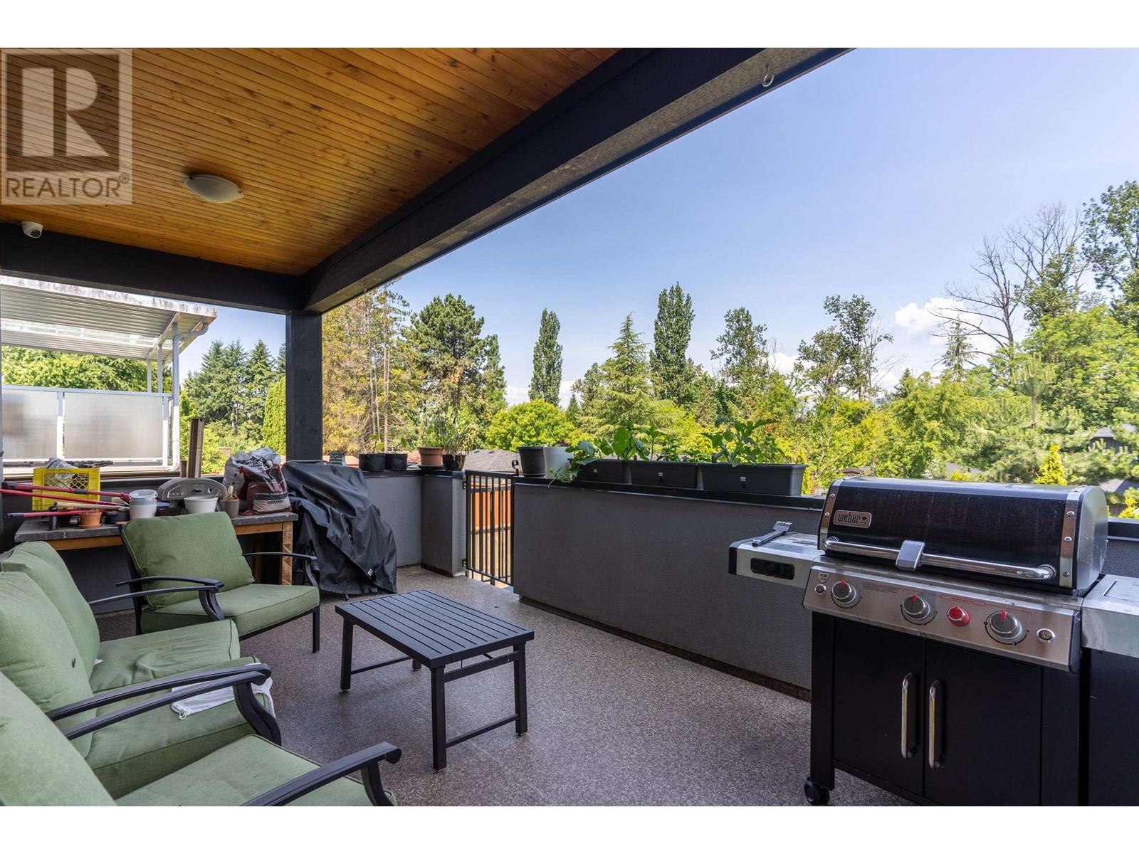 8023 Burnfield Crescent, Burnaby, British Columbia  V5E 2B8 - Photo 24 - R2829036