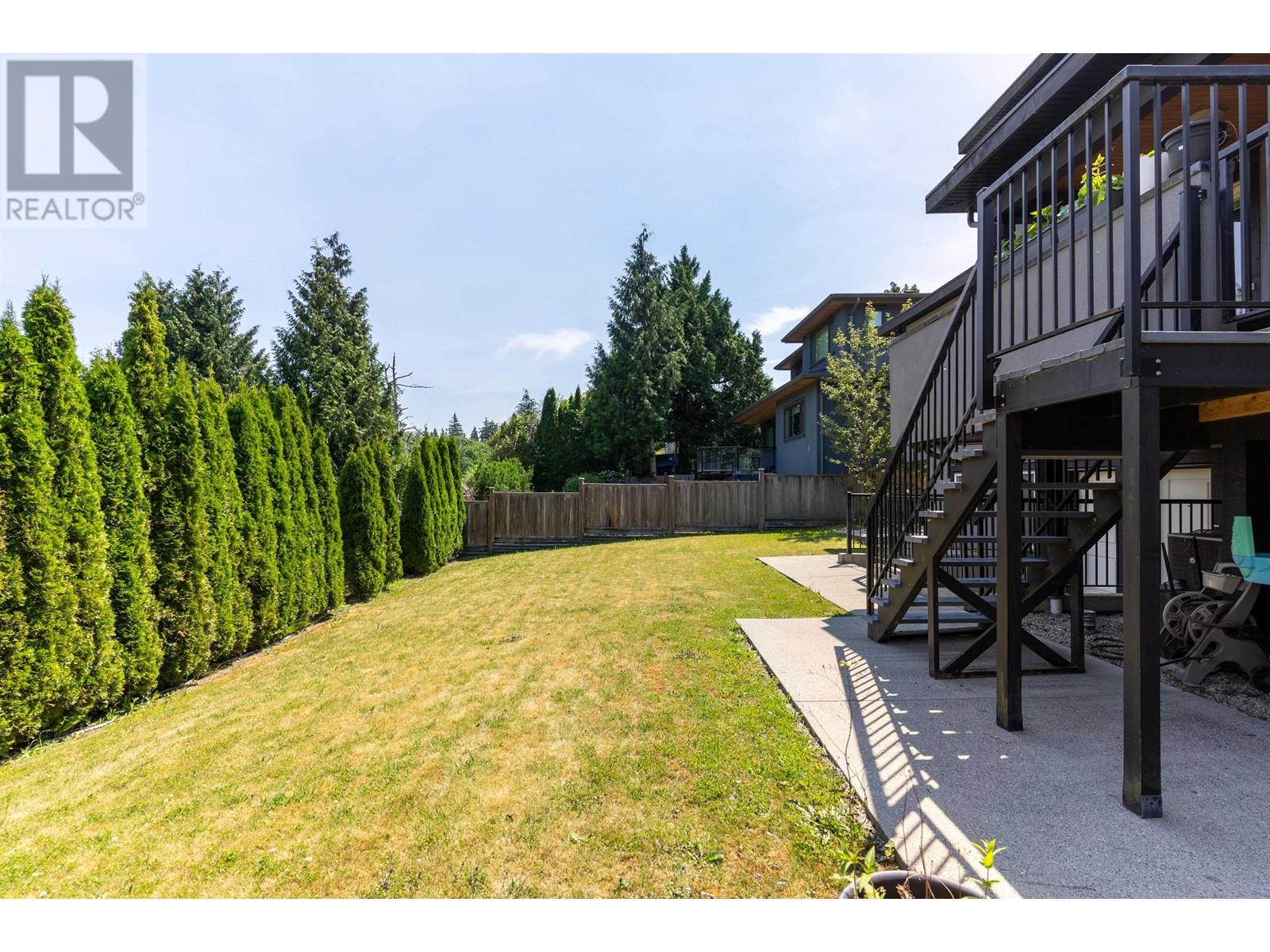 8023 Burnfield Crescent, Burnaby, British Columbia  V5E 2B8 - Photo 25 - R2829036