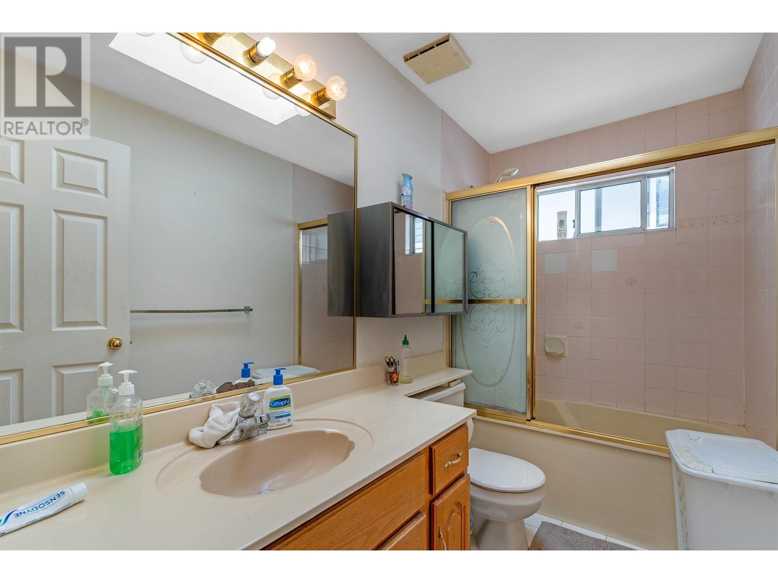 707 E 63rd Avenue, Vancouver, British Columbia  V5X 2K6 - Photo 11 - R2778253