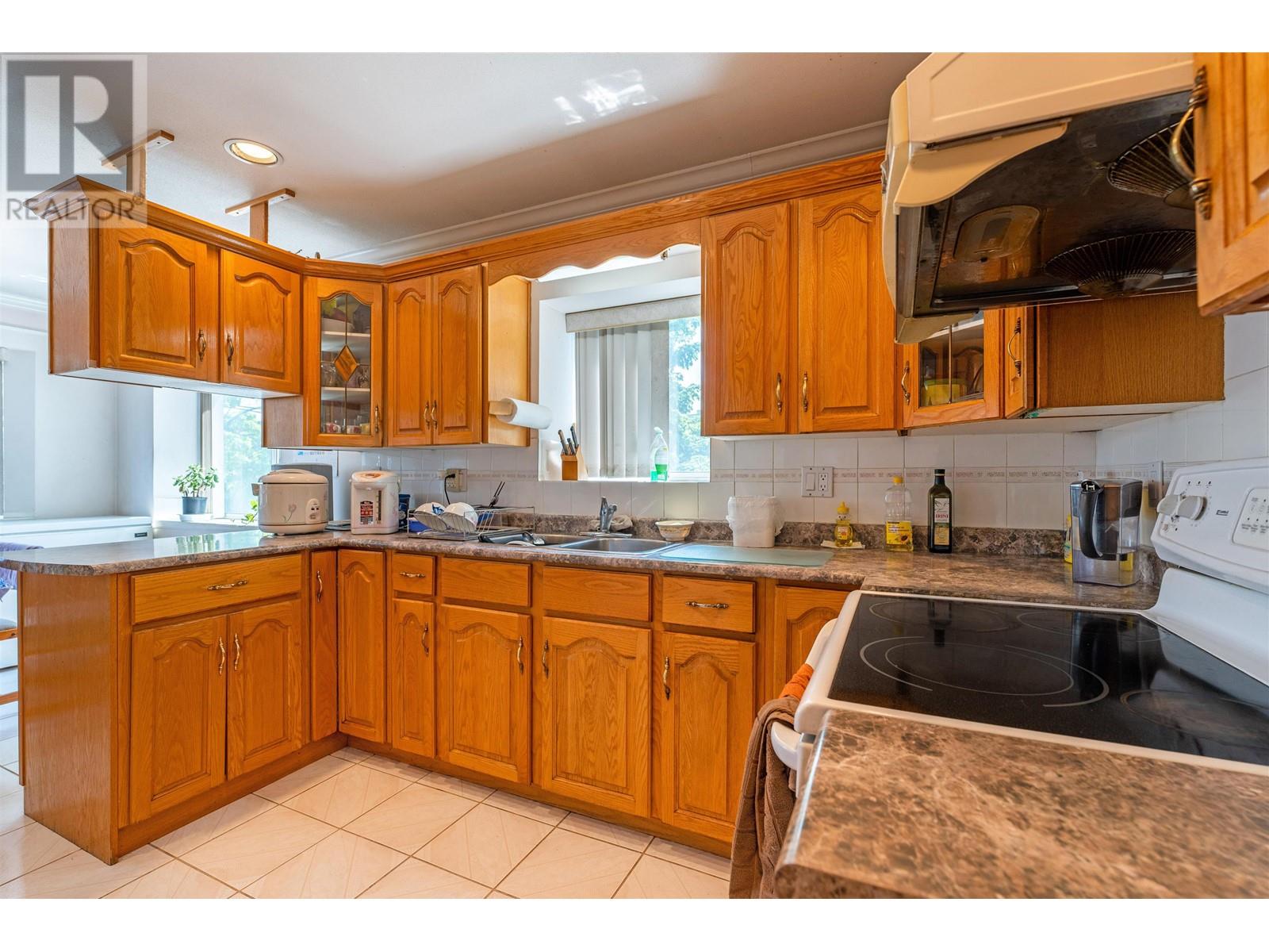 707 E 63rd Avenue, Vancouver, British Columbia  V5X 2K6 - Photo 18 - R2778253