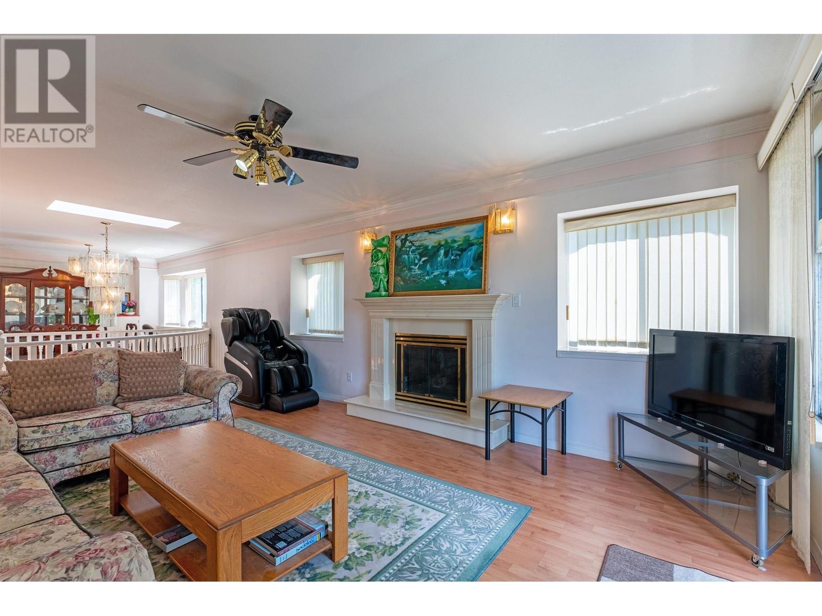 707 E 63rd Avenue, Vancouver, British Columbia  V5X 2K6 - Photo 9 - R2778253