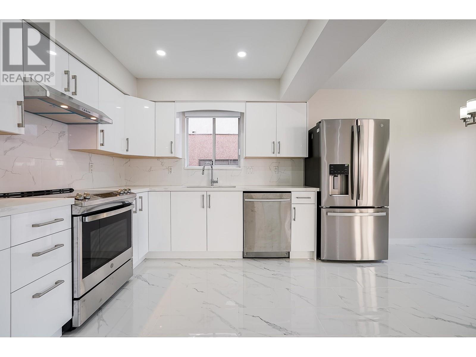 1415 Rupert Street, Vancouver, British Columbia  V5K 4L6 - Photo 10 - R2828717