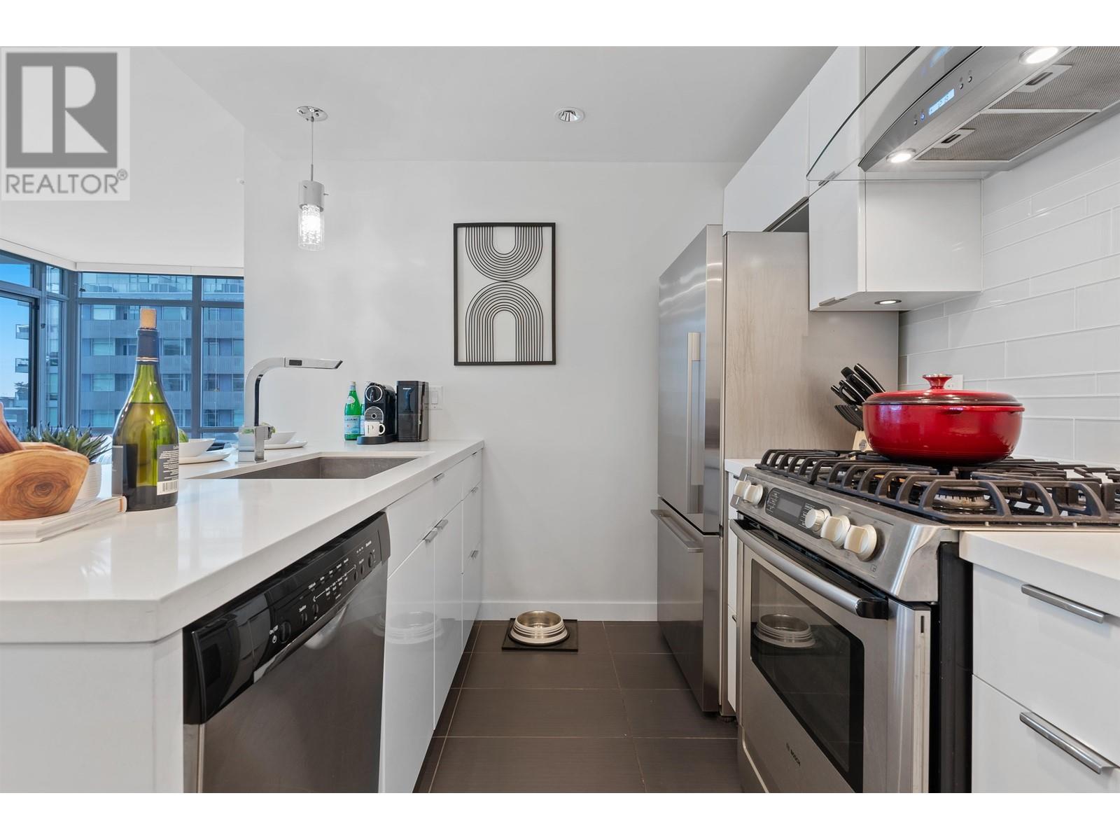 1003 1775 Quebec Street, Vancouver, British Columbia  V5T 0B3 - Photo 12 - R2821618