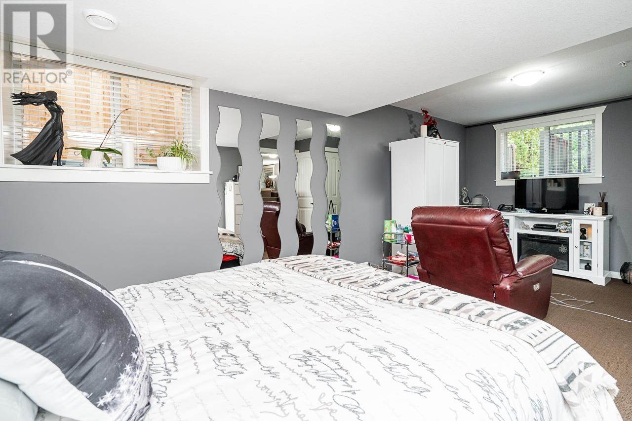 24899 106b Avenue, Maple Ridge, British Columbia  V2W 0E1 - Photo 24 - R2824726