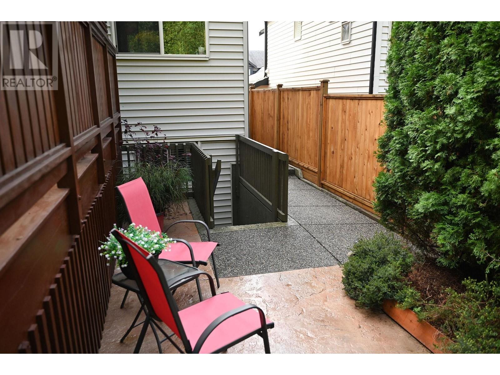 24899 106b Avenue, Maple Ridge, British Columbia  V2W 0E1 - Photo 34 - R2824726