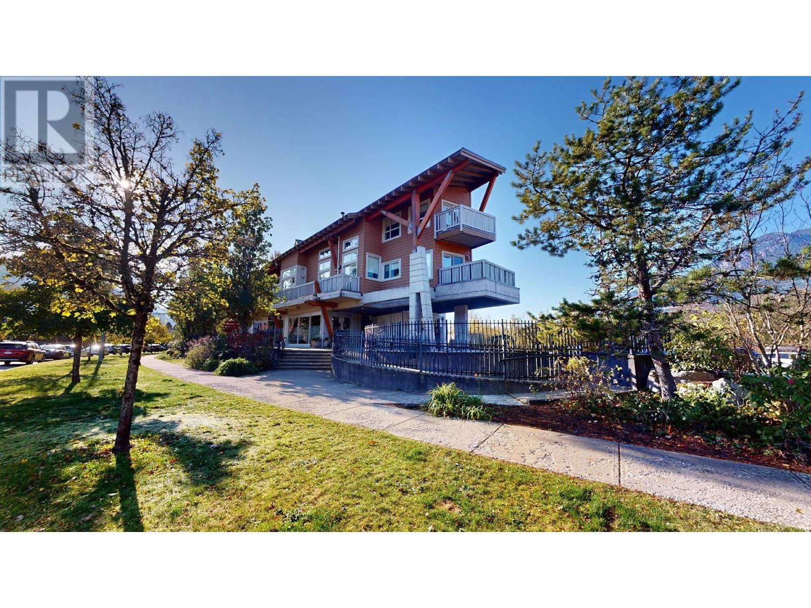 3 40775 Tantalus Road, Squamish, British Columbia  V8B 0N2 - Photo 2 - R2828865