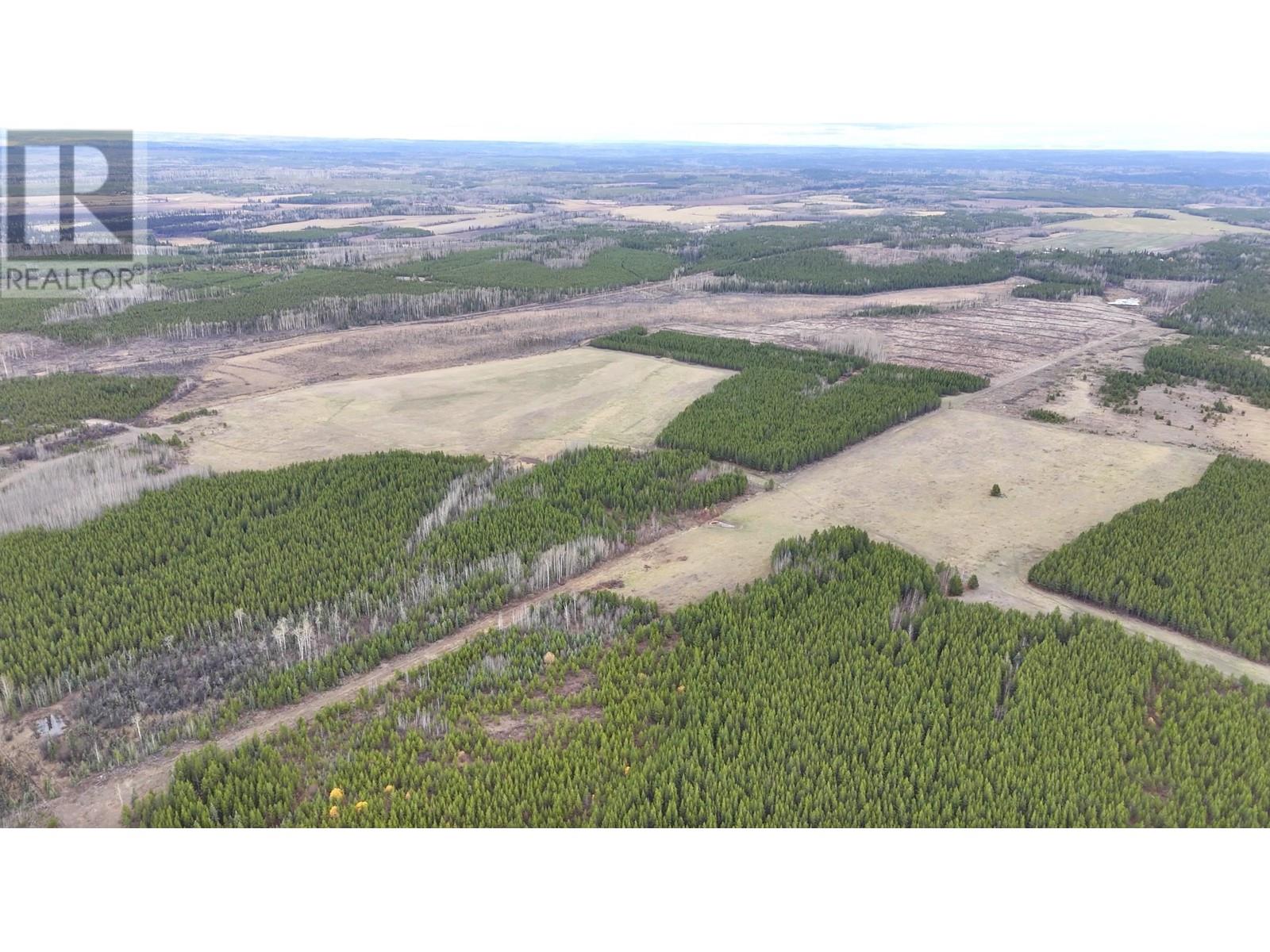 22750 Sturgeon Point Road, Vanderhoof, British Columbia  V0J 3A2 - Photo 2 - R2828986