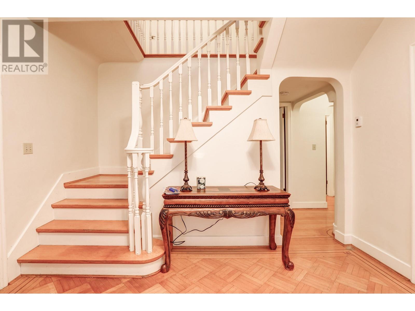 6812 Arbutus Street, Vancouver, British Columbia  V6P 5S7 - Photo 8 - R2779365